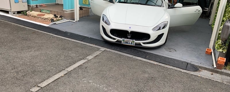 マセラティ（Maserati）グランツーリズモ