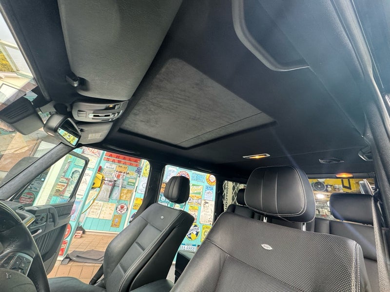 メルセデスベンツ Gクラス AMG G55 天井張り替え施工後 前席側 メルセデスベンツ Gクラス AMG G55 天井張り替え施工後 前席側の仕上がり状態