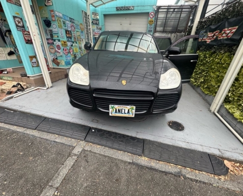 ポルシェ カイエン 天井張り替え施工車両 東京都世田谷区