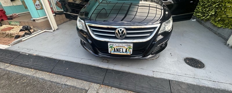 フォルクスワーゲンCC 天井張り替え施工 神奈川県横浜市 施工車両外観